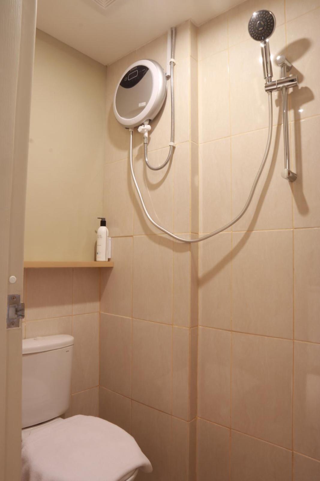 Hotel Osaka Pik2 Τάνγκερανγκ Εξωτερικό φωτογραφία