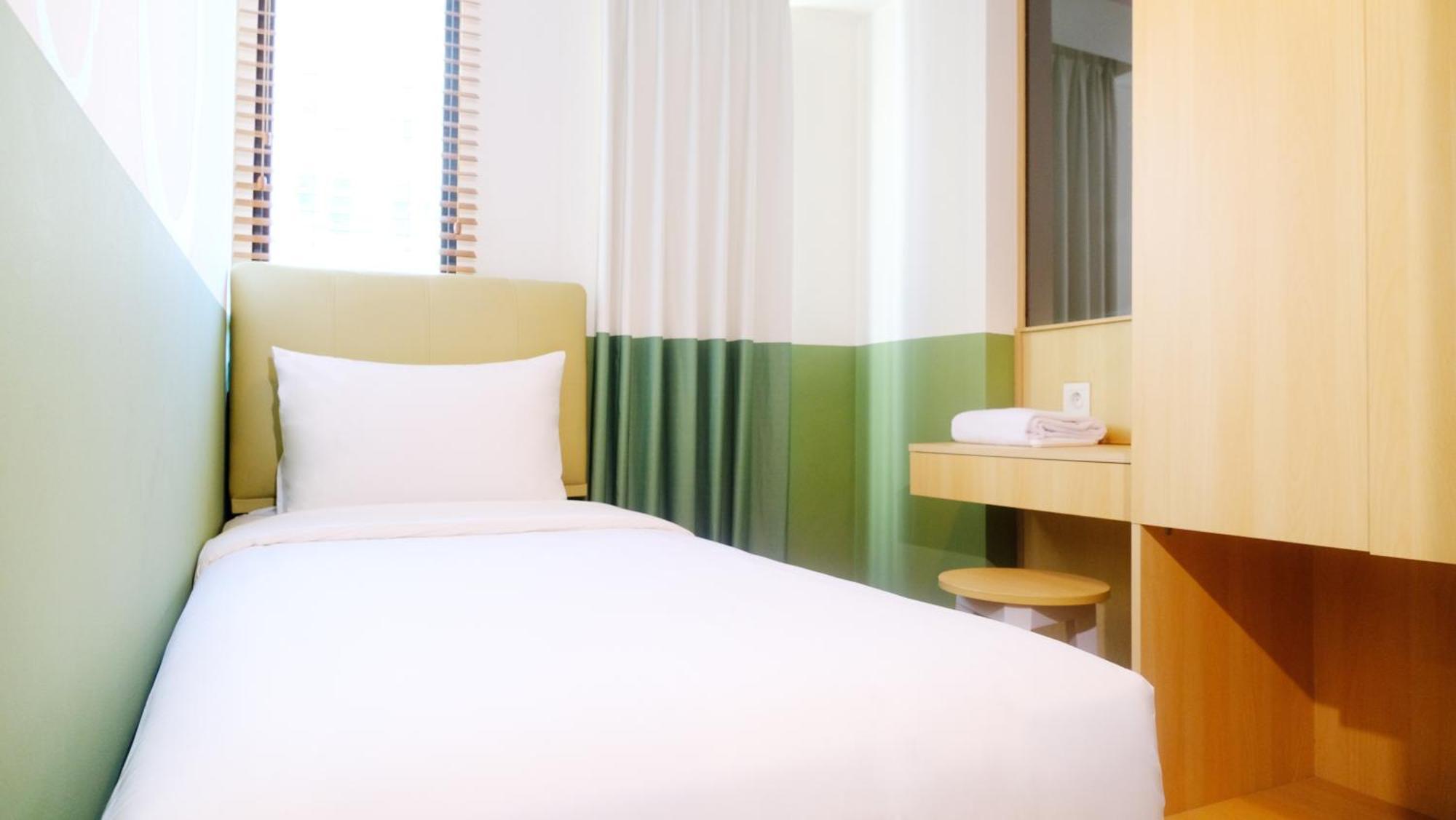 Hotel Osaka Pik2 Τάνγκερανγκ Εξωτερικό φωτογραφία