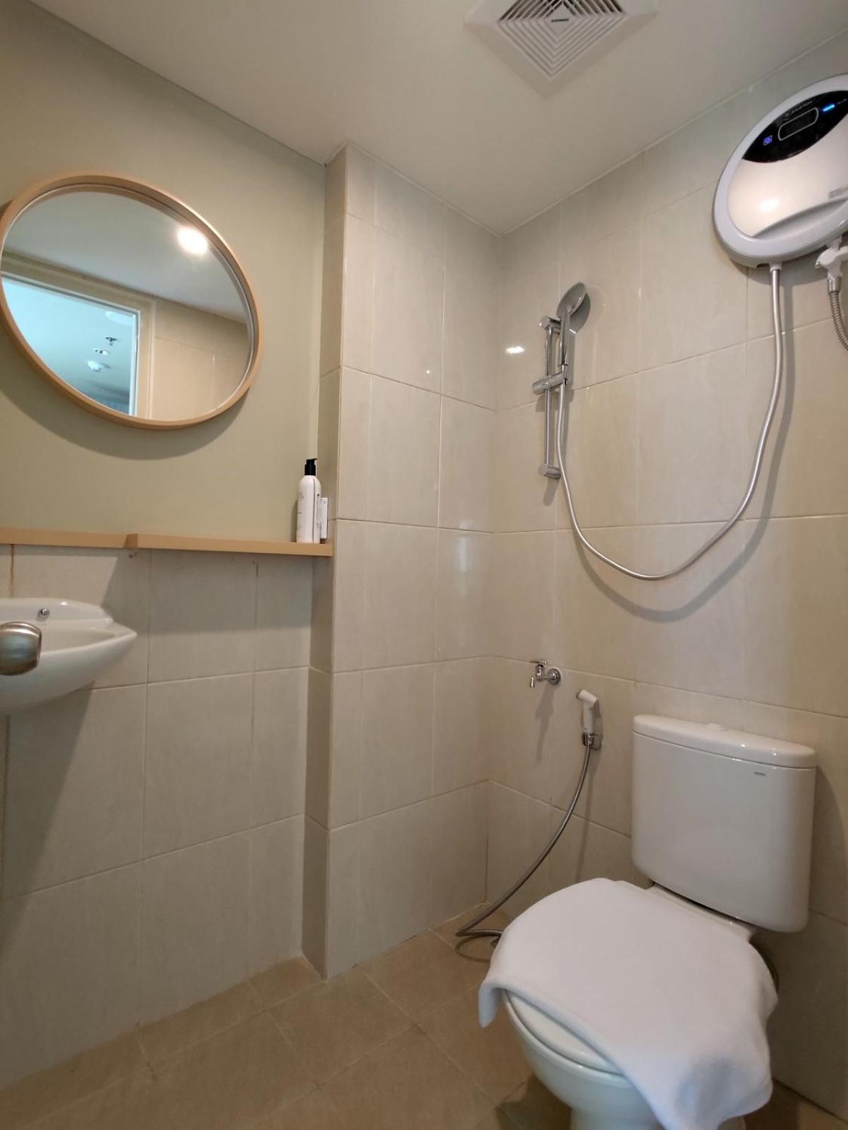 Hotel Osaka Pik2 Τάνγκερανγκ Εξωτερικό φωτογραφία